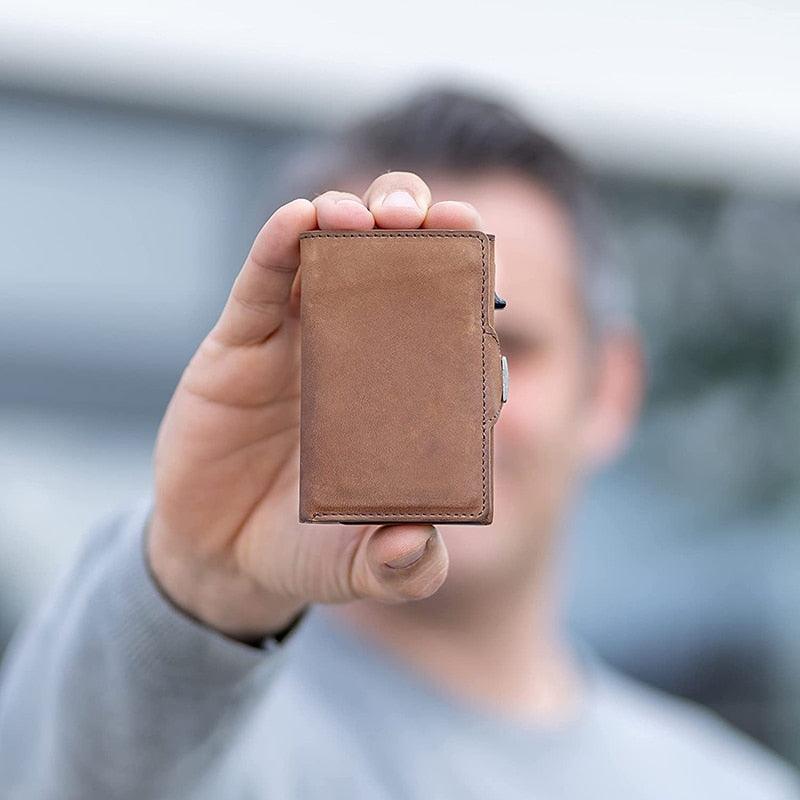 Carteira Masculina de Couro - Proteção contra aproximação