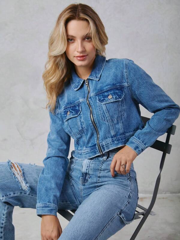 Jaqueta Jeans Feminina Curta Com Bolsos Para o Inverno